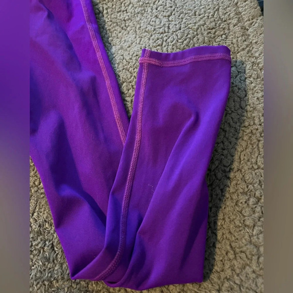 Fabletics Motion 365 leggings - Picture 2 of 16